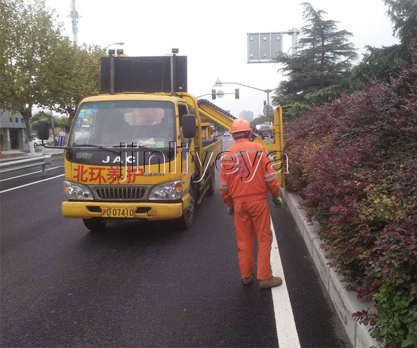 西宁绿篱修剪机报价